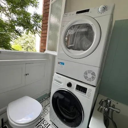 Apartment Grand Dans 8 Couchages *
